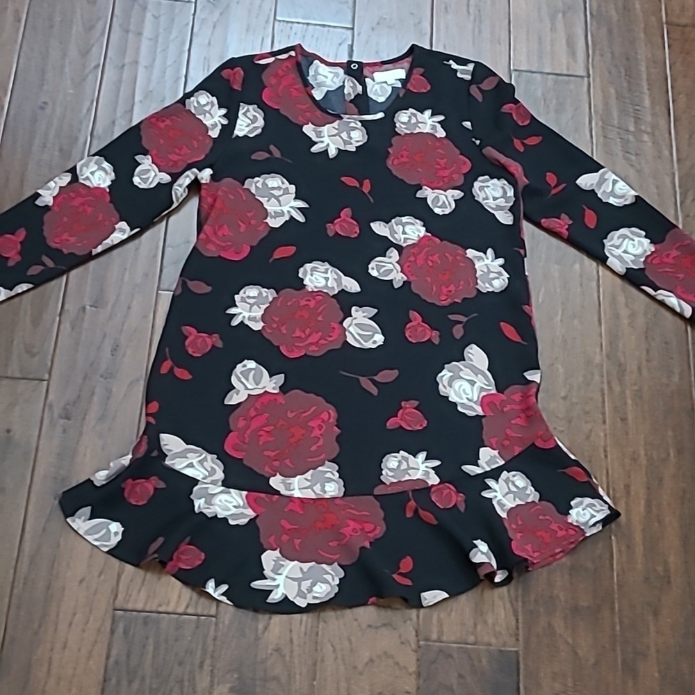 Mud Pie Black Floral Dress with Red & White Roses size Medium